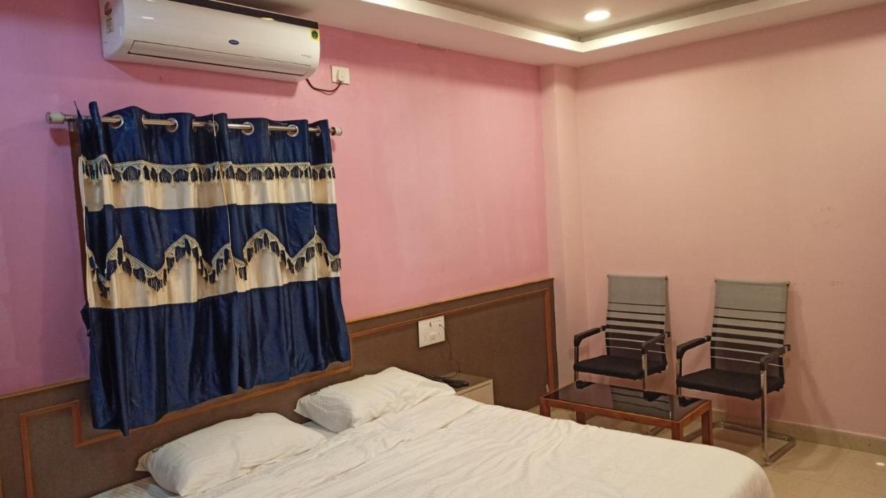 Aarthi Residency Karaikudi Exterior foto