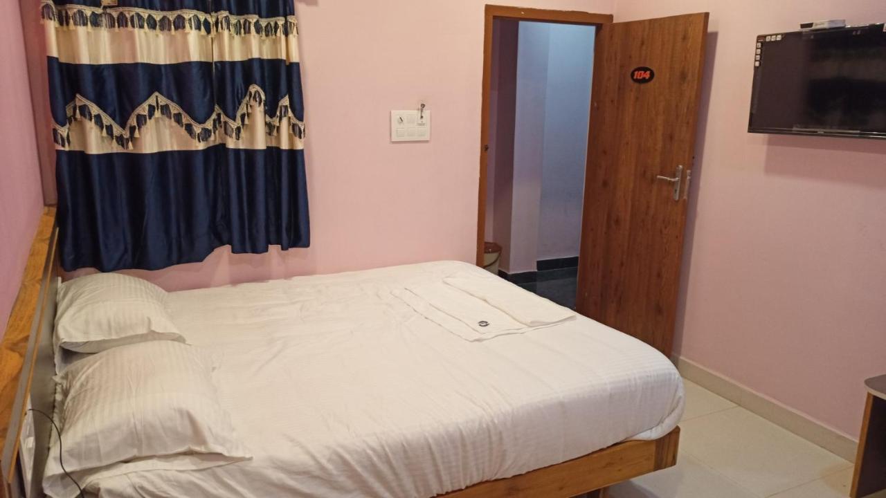 Aarthi Residency Karaikudi Exterior foto
