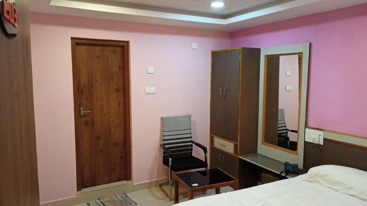 Aarthi Residency Karaikudi Exterior foto